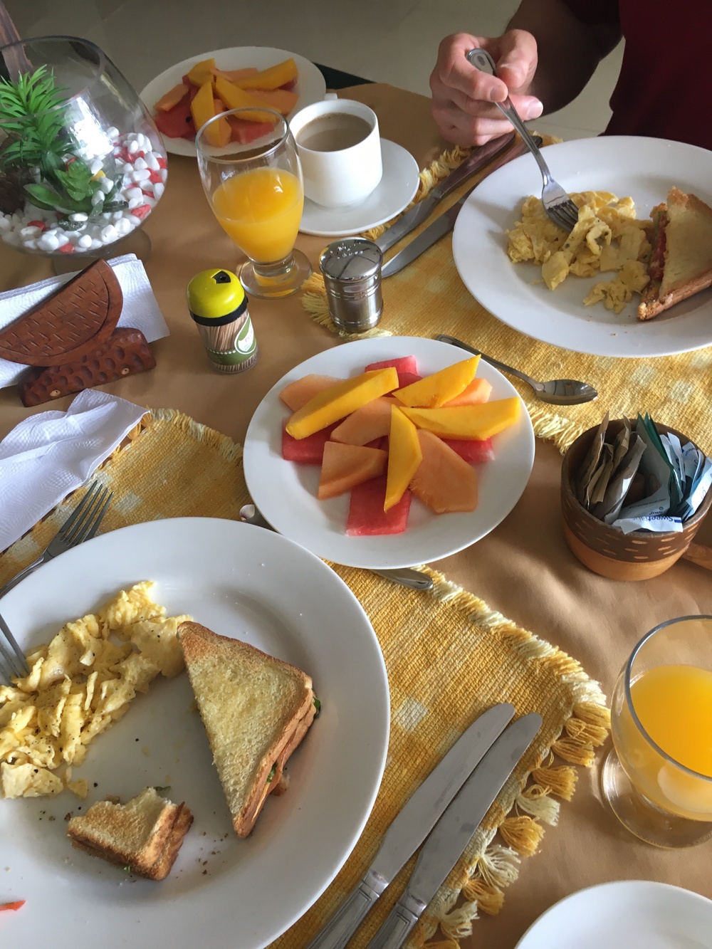 Breakfast at the hotel in La Tigra